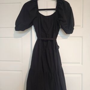 Chic Black Puff Sleeve Dress